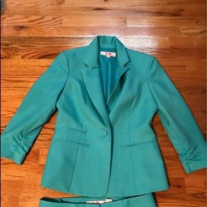 Woman’s Two piece suit